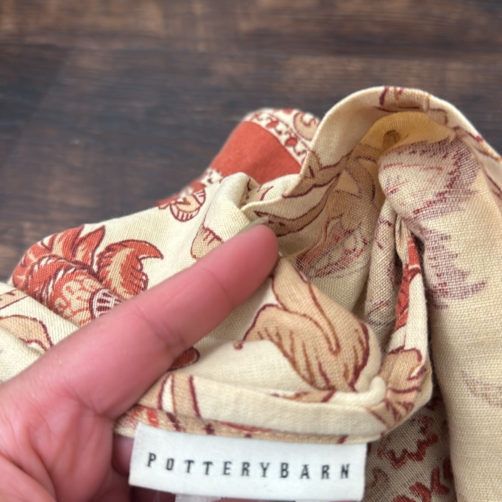 Pottery barn fall Palampore pattern, neutral euro shams sz 26" square - Picture 6 of 6